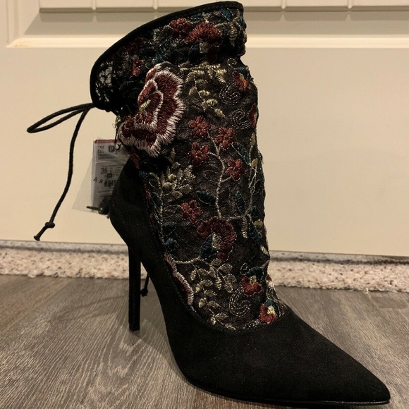 Zara Shoes - Zara Basic Collection Sz 36 Eur, 5.5 US heels NWT